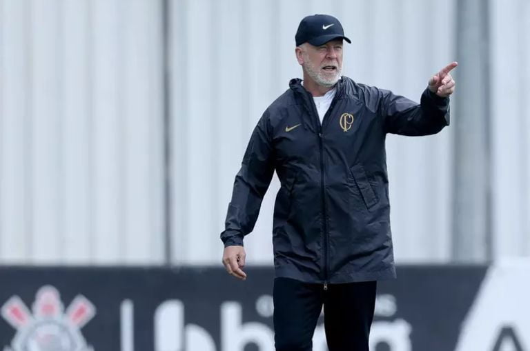 imagem da materia: Resultados não ajudam e Corinthians fica a apenas um ponto do Z4