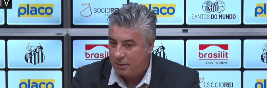 imagem da materia: Alexandre Gallo pode permanecer no Santos em 2024