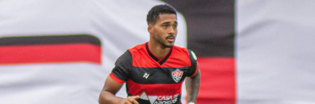 imagem da materia: São Bento fecha com o zagueiro Carlão