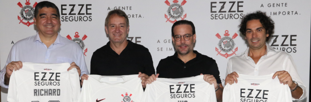 imagem da materia: Corinthians fecha patrocínio com Ezze Seguros