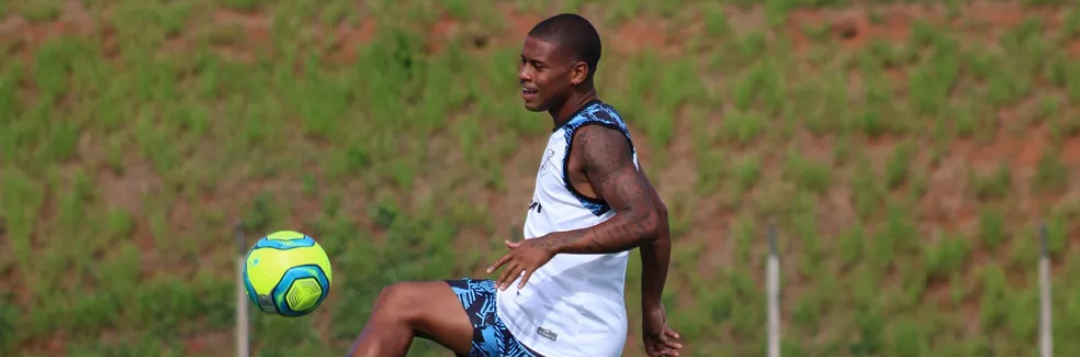 imagem da materia: Vitinho é contratado pelo Rio Branco por empréstimo