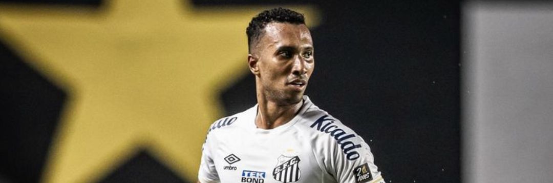 imagem da materia: Santos enfrenta nova realidade em 2024 após rebaixamento