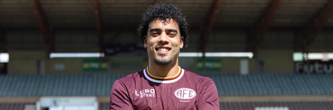 imagem da materia: Rennan Siqueira é novo reforço da Ferroviária