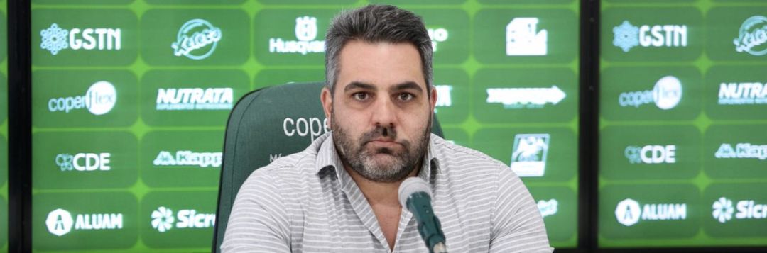 imagem da materia: Ricardo Moisés desabafa após fracasso do Guarani na Série B