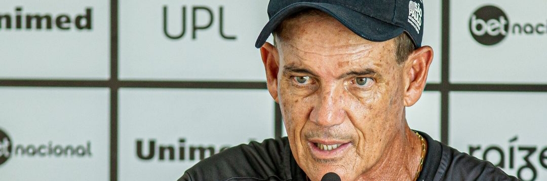 imagem da materia: Técnico Paulo Roberto prega cautela para a estreia do XV em casa na A2