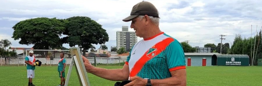 imagem da materia: Fahel Junior não é mais treinador do Velo Clube