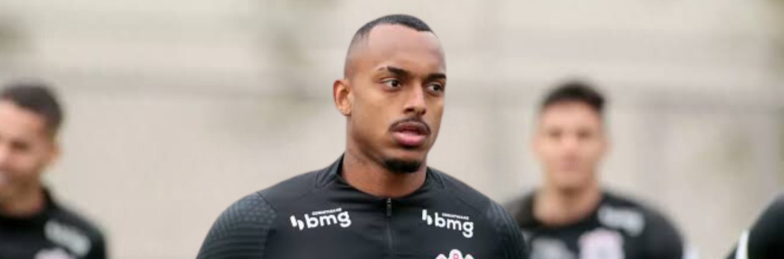 imagem da materia: Raul Gustavo e sua ausência em treino com bola