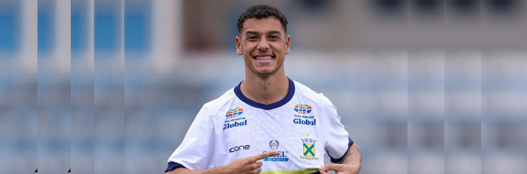 imagem da materia: Lateral Gabriel é contratado pelo Santo André