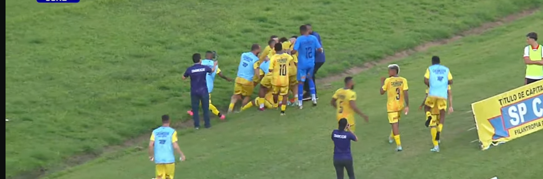 imagem da materia: Com direito à dois golaços, Catanduva vence Grêmio Prudente de virada