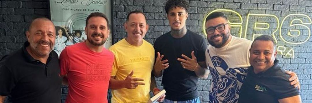 imagem da materia: Independente convida atacante MC Livinho para a Série A-4