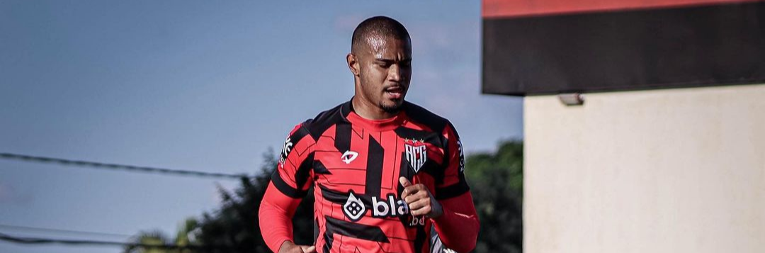 imagem da materia: Ramalhão fecha com o zagueiro João Maistro