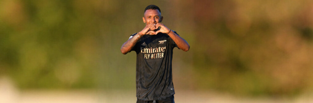 imagem da materia: Corinthians sonda Marquinhos, do Arsenal