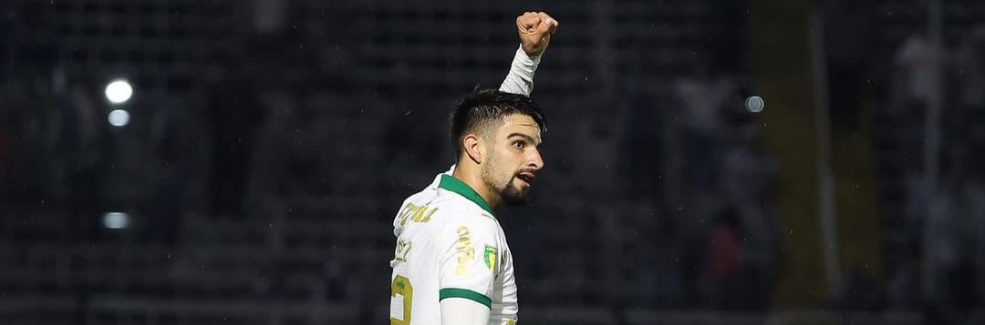 imagem da materia: Com gol de Flaco López, Palmeiras conquista terceira vitória