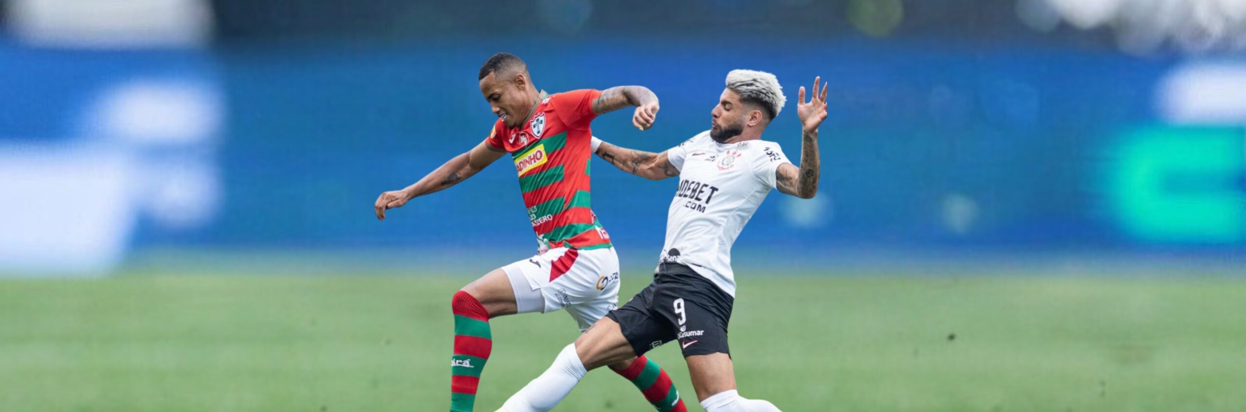 imagem da materia: Corinthians supera Portuguesa e conquista vitória crucial