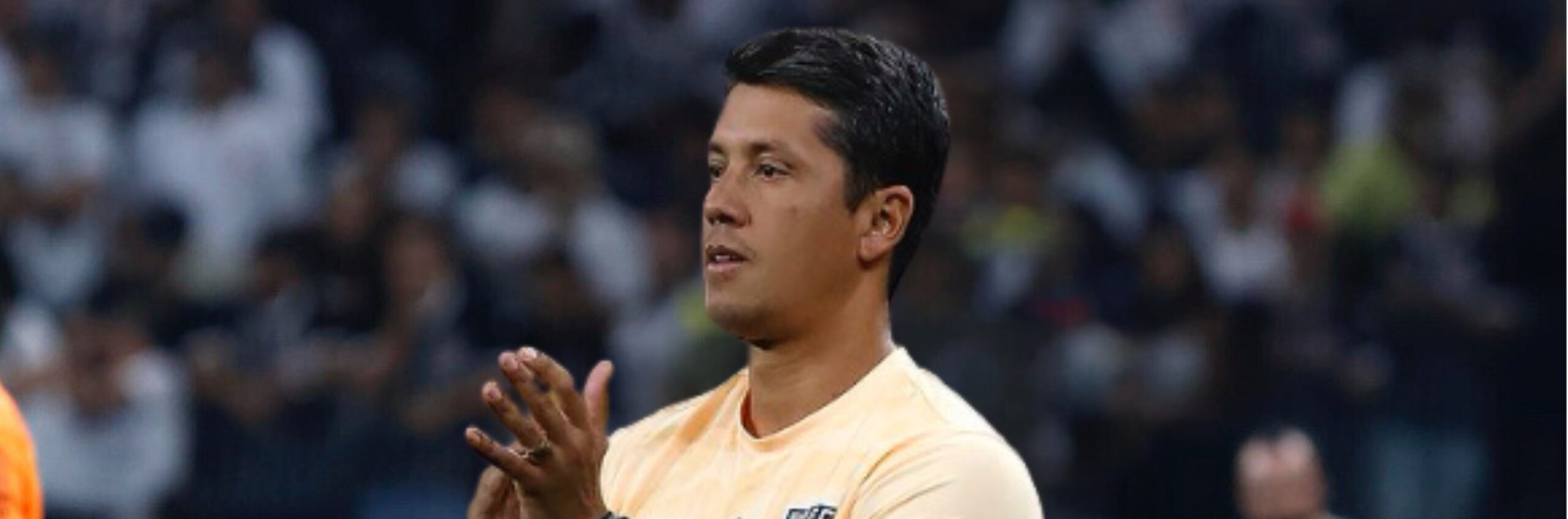 imagem da materia: Thiago Carpini foi o 12º treinador a tentar o fim do tabu