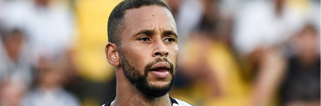 imagem da materia: Parma recusa proposta do Corinthians por Hernani