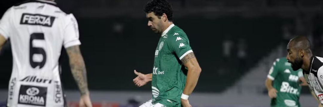 imagem da materia: Artilheiro do Guarani sofre grave lesão e está fora do Paulistão