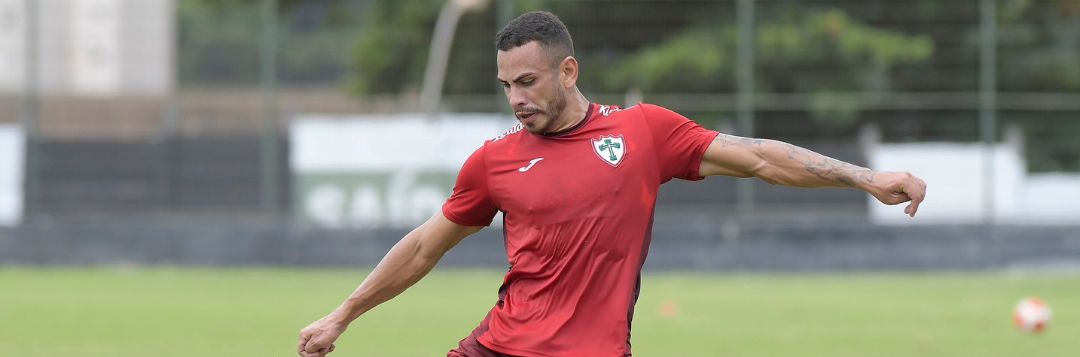 imagem da materia: Botafogo e Portuguesa fazem duelo direto contra o rebaixamento