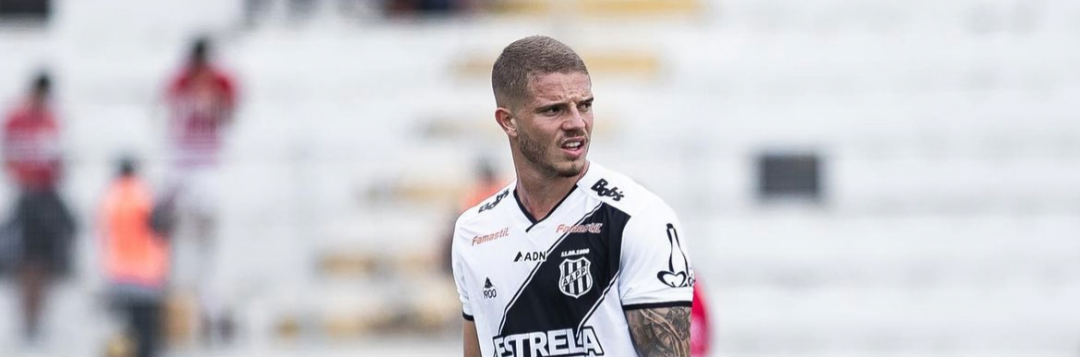 imagem da materia: Léo Naldi pode estar deixando a Ponte Preta
