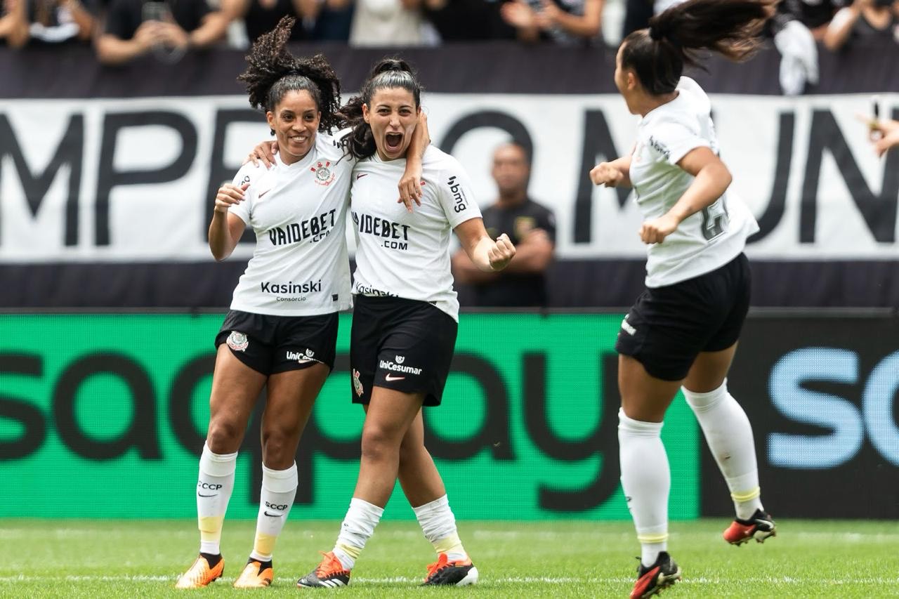 imagem da materia: Em busca do hexa, Corinthians estreia hoje no Brasileirão Feminino