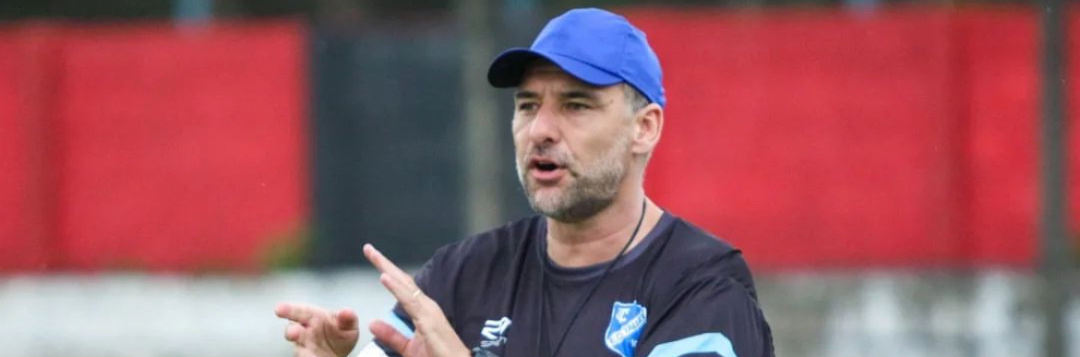imagem da materia: Treinador do Taubaté comenta eliminação no Paulistão A2