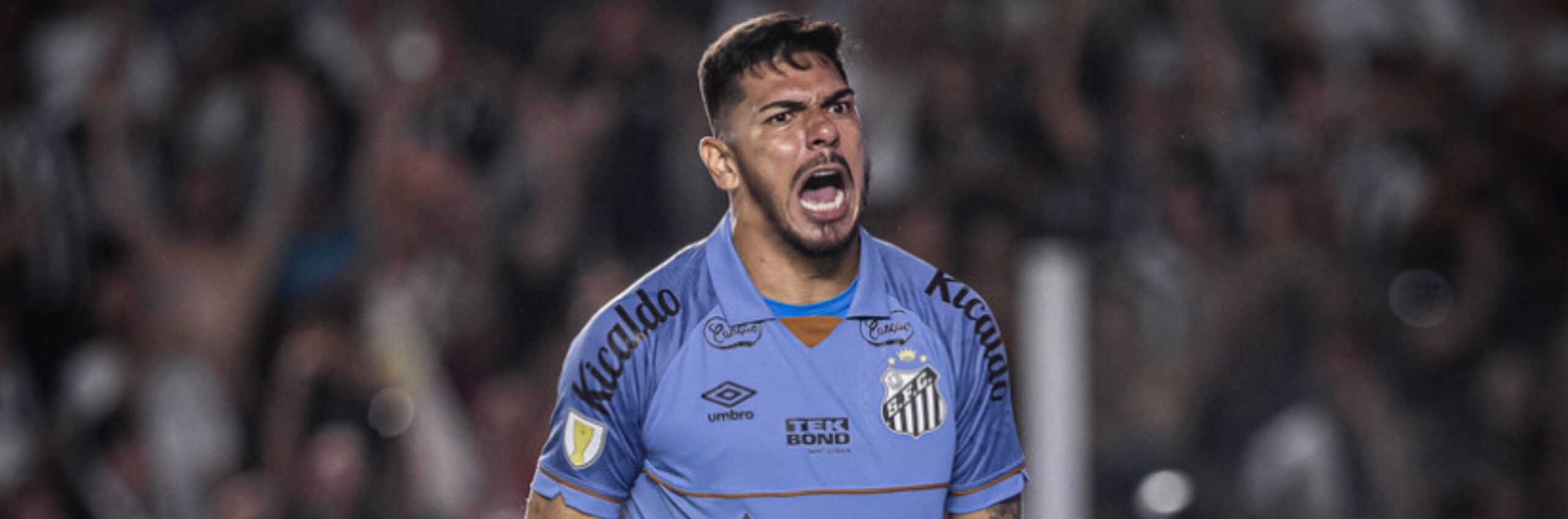 imagem da materia: Santos vence Lusa nos pênaltis e chega a semifinal do Paulistão