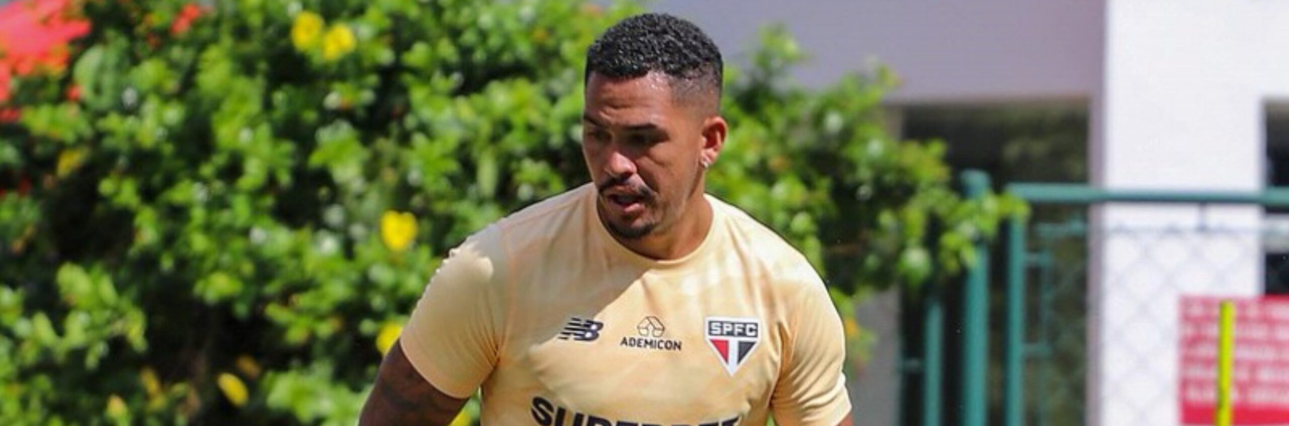 imagem da materia: São Paulo intensifica preparação para estreia na Libertadores