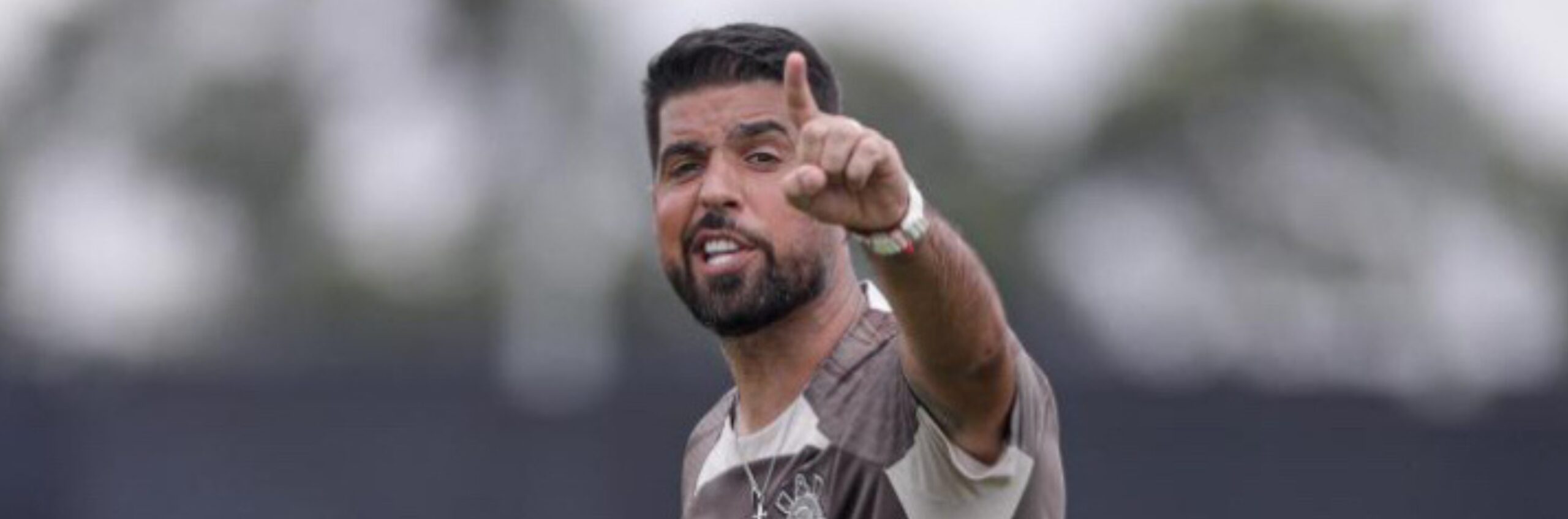 imagem da materia: António Oliveira impressiona no Timão com um mês de trabalho