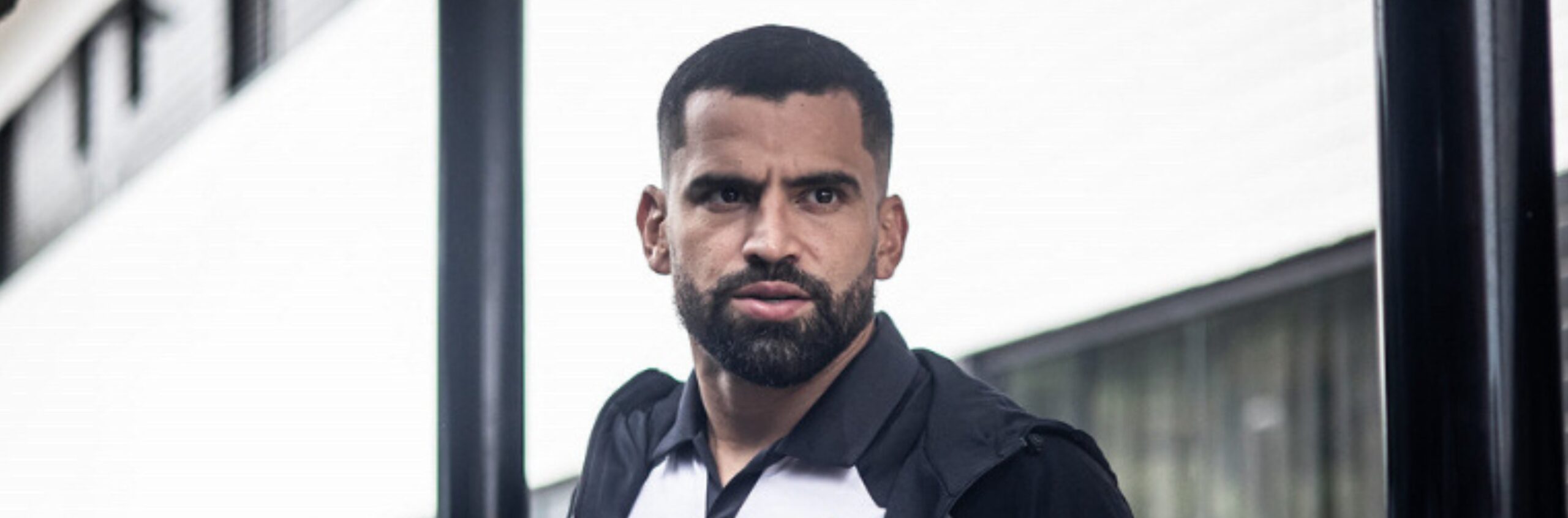 imagem da materia: Tomás Rincón, a experiência que aguarda sua vez no Santos