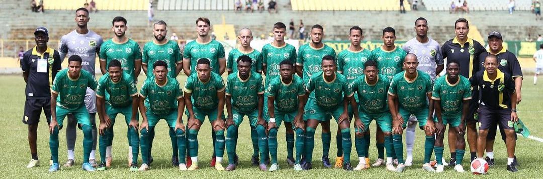 imagem da materia: Classificação adiada: Derrota adia objetivo do XV