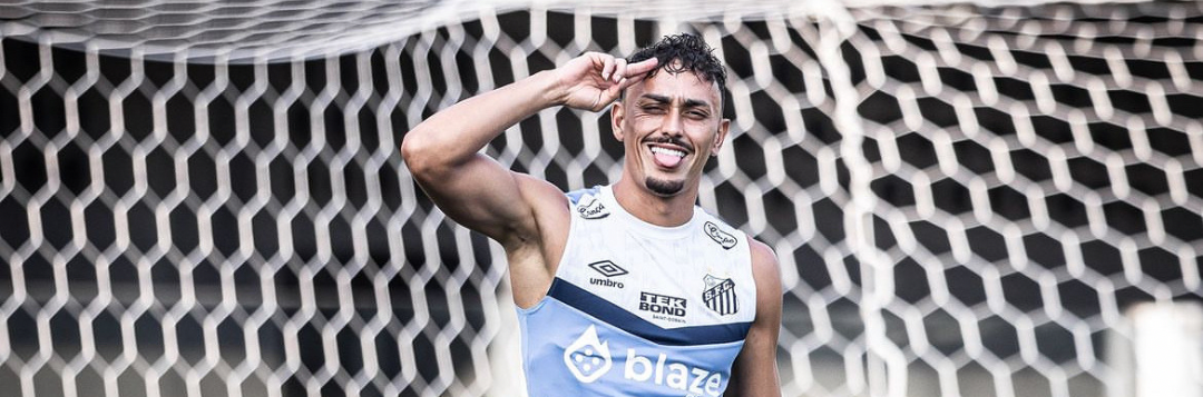imagem da materia: Santos agenda jogo-treino com o Corinthians
