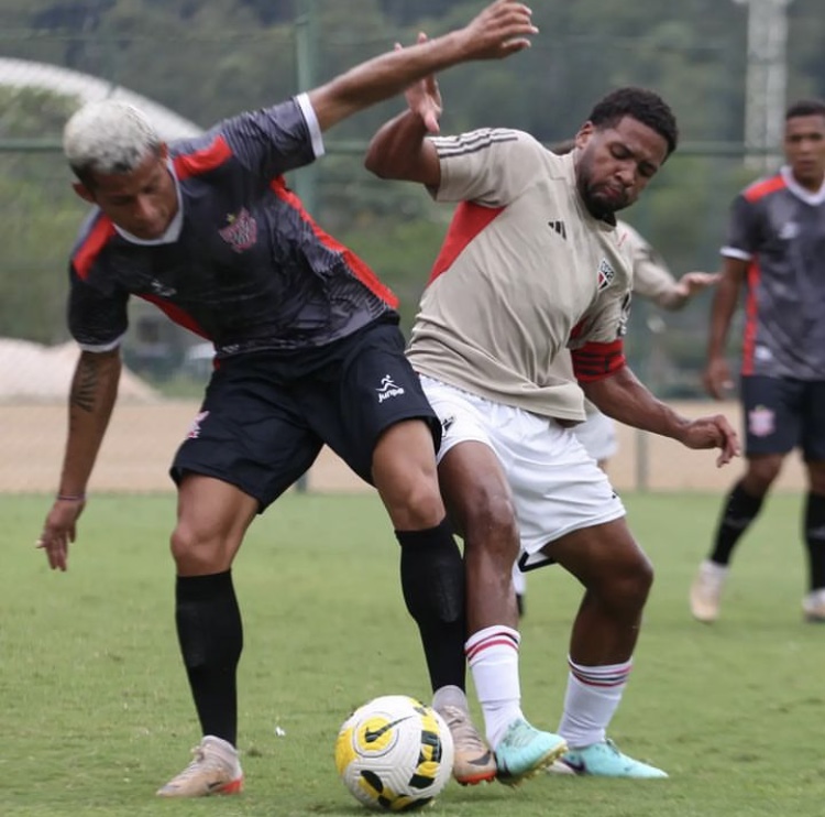 imagem da materia: Paulista vence jogo-treino contra São Paulo Sub-20