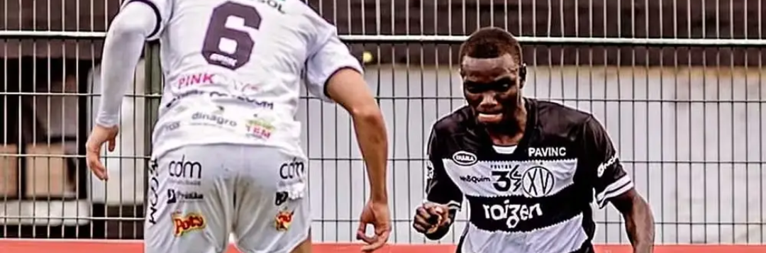 imagem da materia: XV de Piracicaba oficializa empréstimo de nigeriano ao Flamengo