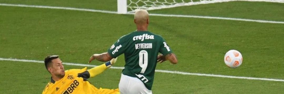 imagem da materia: Herói do Palmeiras na conquista da Libertadores 2021, Deyverson afirma que jogaria no Corinthians