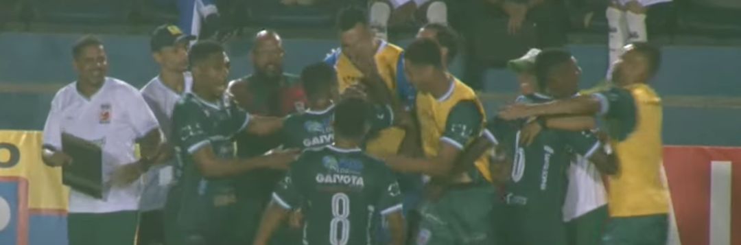 imagem da materia: Com noite de Toninho, União São João vence o São Caetano