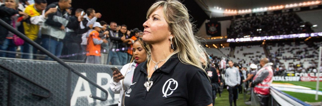 imagem da materia: Corinthians anuncia saída de Cris Gambaré, diretora de futebol feminino do clube