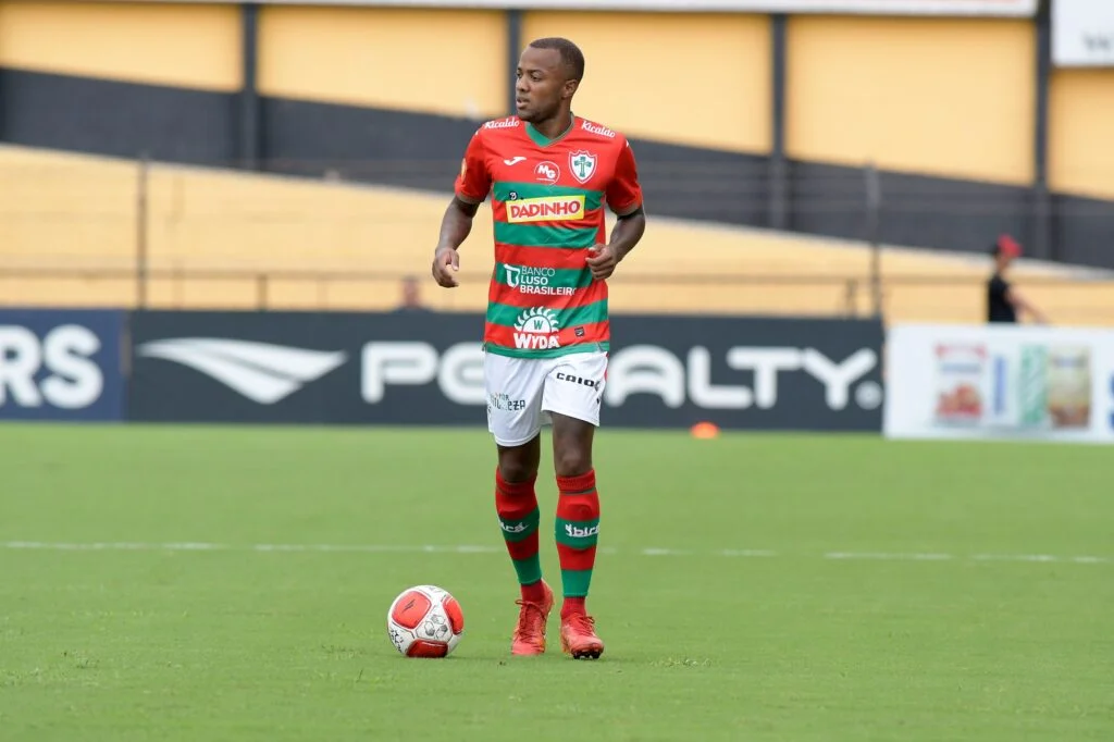 imagem da materia: Portuguesa cai no Paulista, porém Vitor Andrade ainda vê positivos