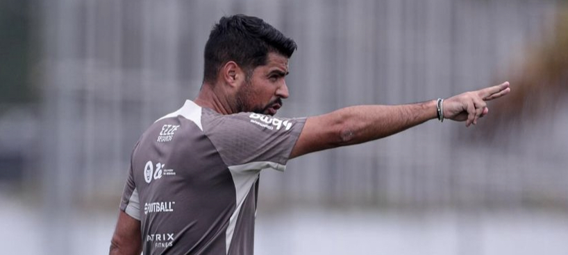 imagem da materia: Entenda porque António Oliveira não está relacionado como técnico do Corinthians na Sul-Americana