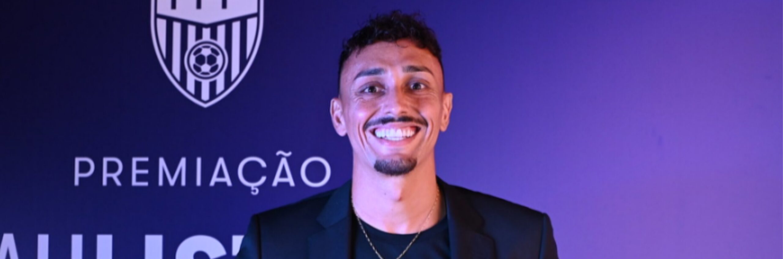 imagem da materia: Diego Pituca comenta sua indignação contra a arbitragem da final