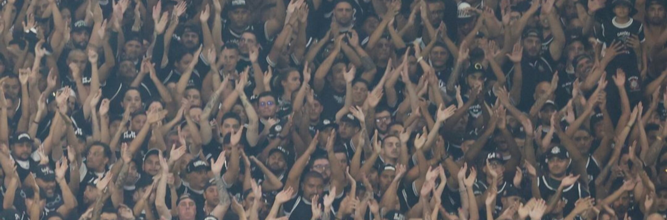 imagem da materia: Corinthians registra menor público do ano na Neo Química Arena
