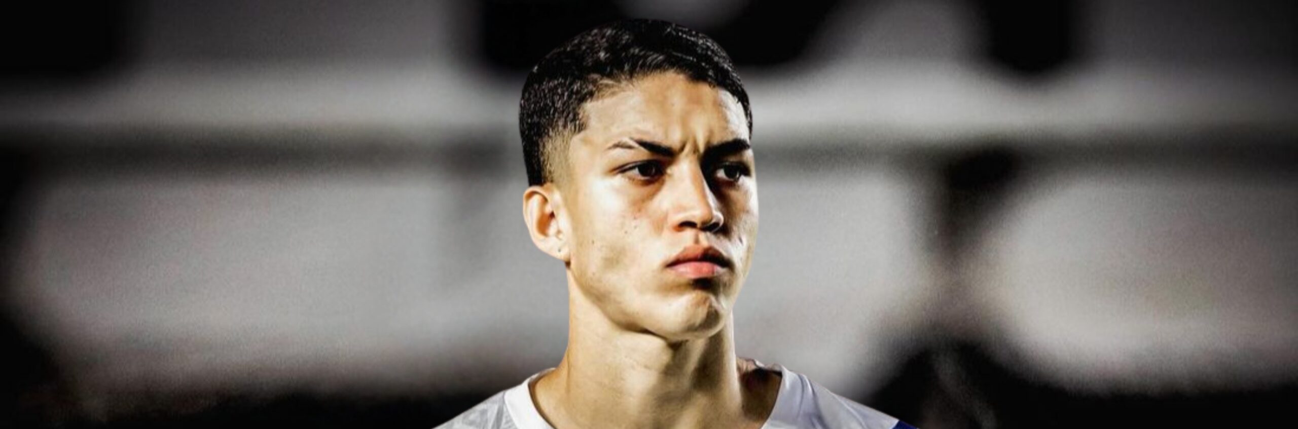 imagem da materia: Santos confirma lesão do zagueiro Jair, que já iniciou o tratamento