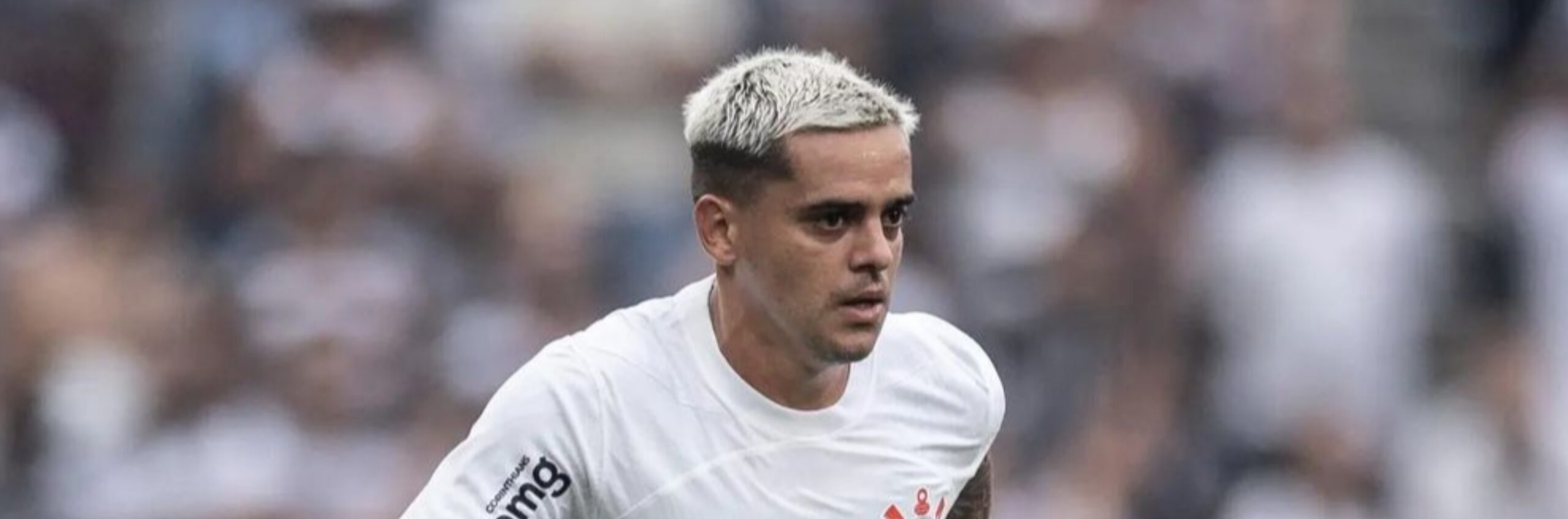imagem da materia: Corinthians pode não renovar o contrato do lateral Fagner