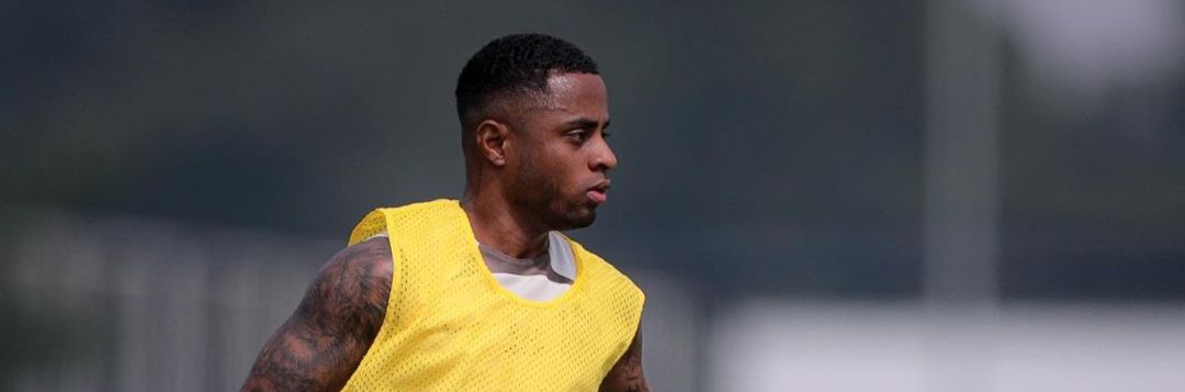 imagem da materia: Palacios e Maycon voltam a treinar com o elenco