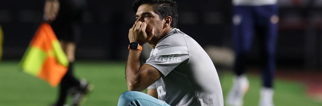 Palmeiras enfrenta contradição entre defesa e ataque