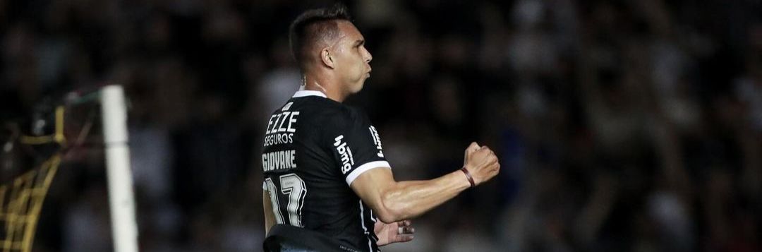 imagem da materia: Giovane fica fora do banco de reservas e esquenta rumores sobre uma possível saída do Corinthians