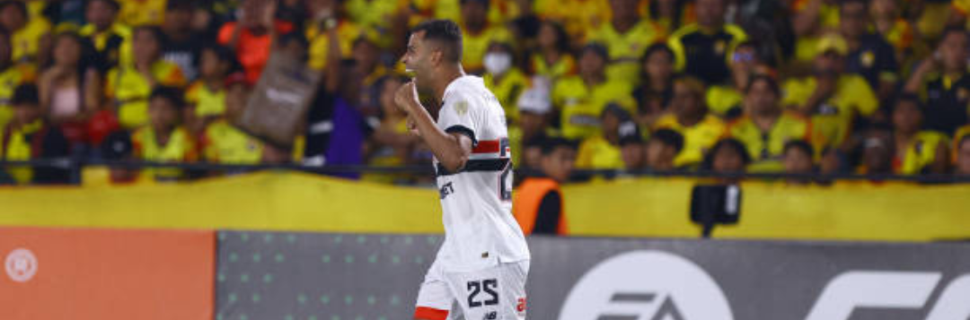 imagem da materia: São Paulo bate Barcelona de Guayaquil e chega a duas vitórias consecutivas