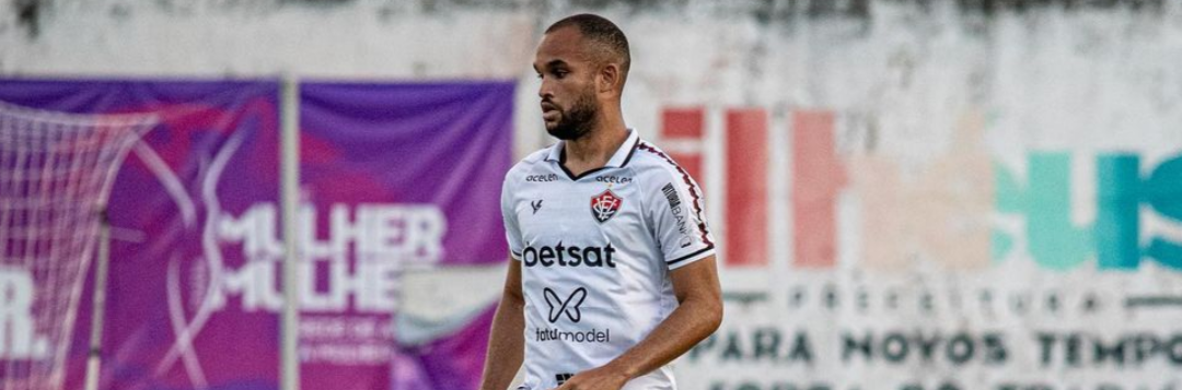 imagem da materia: Mirassol acerta com o zagueiro João Victor