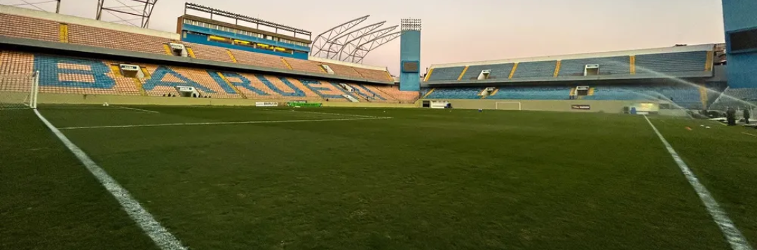 imagem da materia: Arena Barueri inicia preparação para instalação de grama sintética