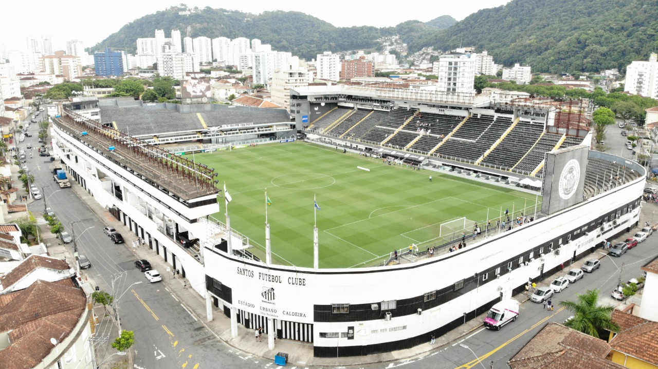 imagem da materia: Santos tem estreia no Brasileirão Série B alterada pela CBF