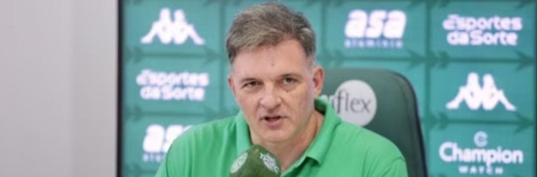 imagem da materia: Dirigente do Guarani reclama de arbitragem após derrota